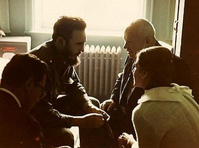 Figure 1. The first meeting between Castro and Khrushchev at the Hotel Theresa on 20 September 1960. Photograph by Vladimir Lebedev, 1960